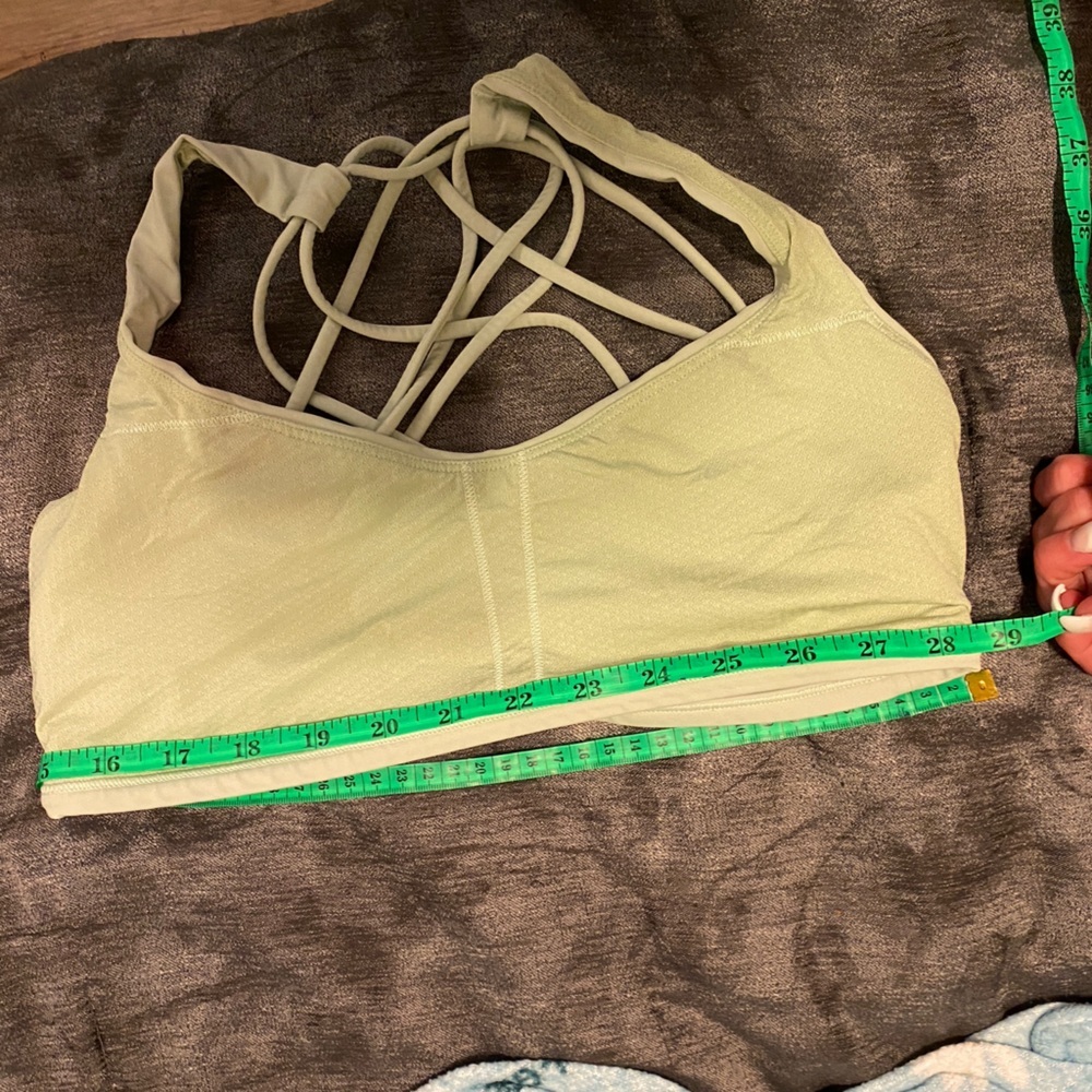 Lululemon Athletica Bra - Picture 16 of 16